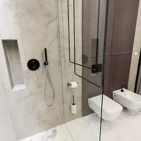Glamour Premium Prague