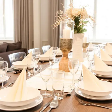 Glamour Premium Prague
